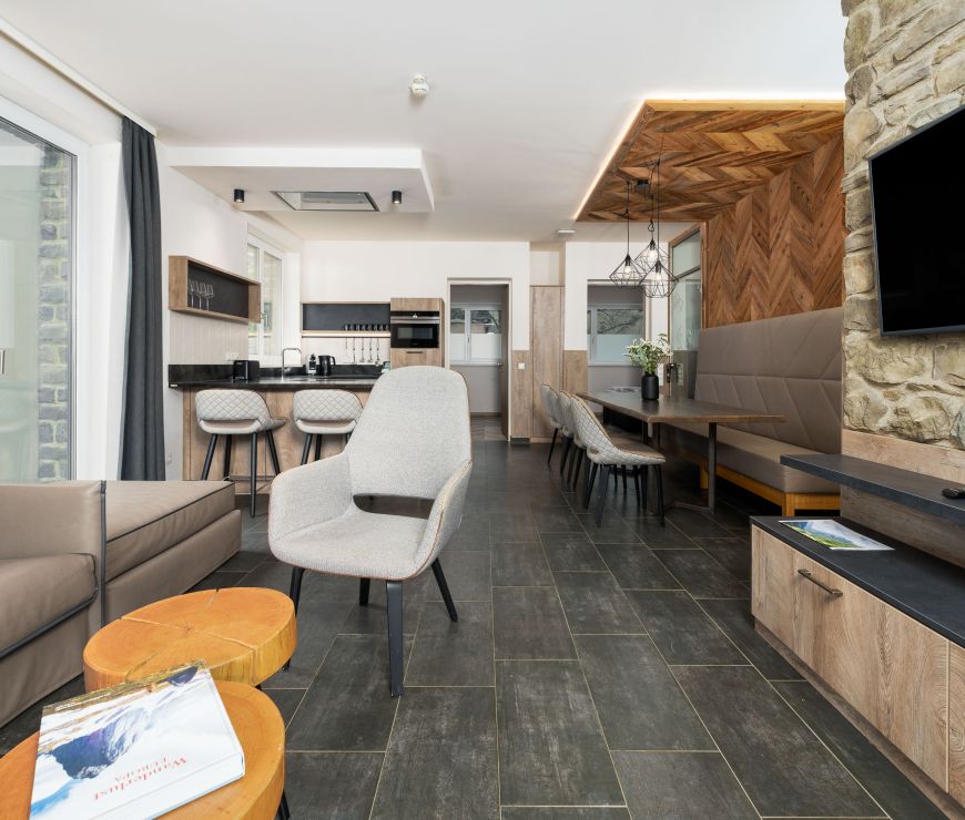 24 by AvenidA | 3-Schlafzimmer Suite