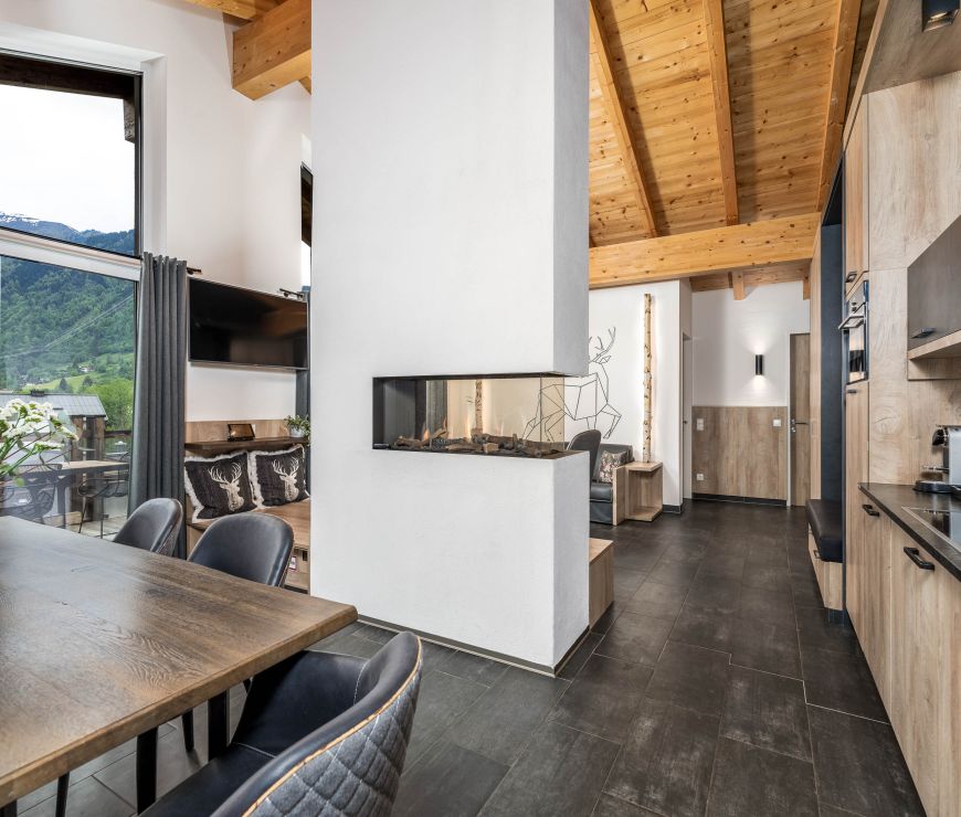 24 by AvenidA | 3-Schlafzimmer Penthouse mit privater Sauna &amp; Oudoor Badewanne