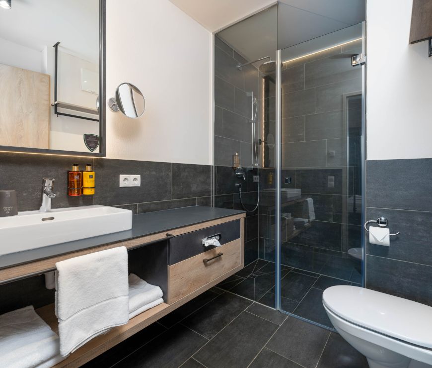 24 by AvenidA | 3-Schlafzimmer Penthouse mit privater Sauna